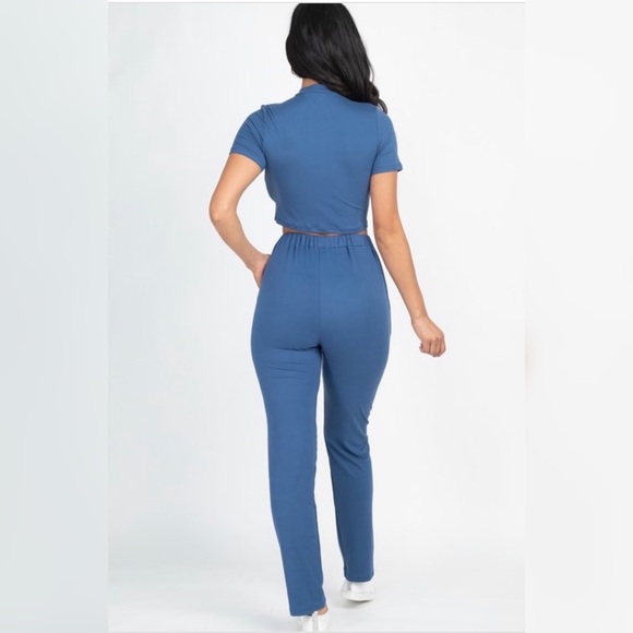 Crop Top Jogger Set M - Picture 3 of 6